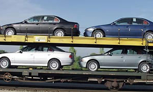 Найдены виновники огромных очередей на иномарки