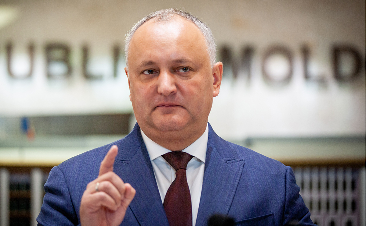 Экс-президента Молдавии Додона заподозрили в измене родине"/>














