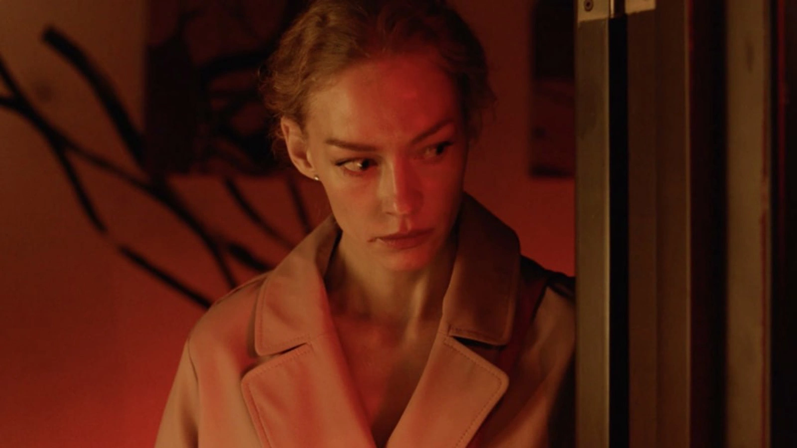 Смерть во время секса. Новый сериал «Я «любила» мужа» с Ходченковой | РБК  Life