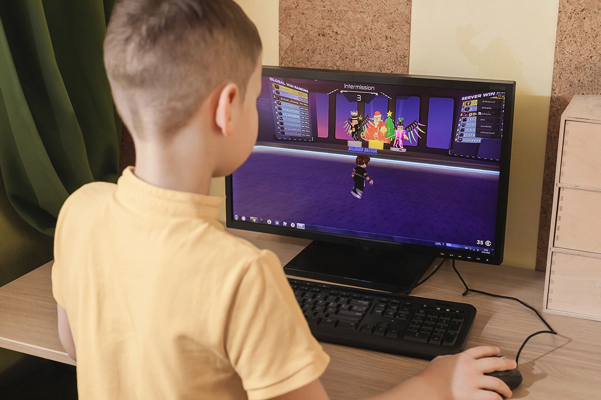 Запрет Roblox может вызвать у ребенка симптомы отмены, аналогичные игровому расстройству: раздражительность, фрустрацию и трудности с эмоциональной регуляцией