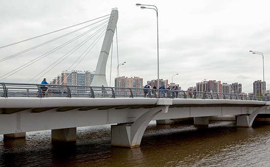 Мост через&nbsp;Дудергофский канал, 28 мая 2016 года
