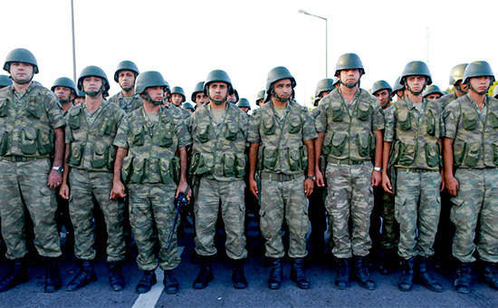 Солдаты турецкой армии




