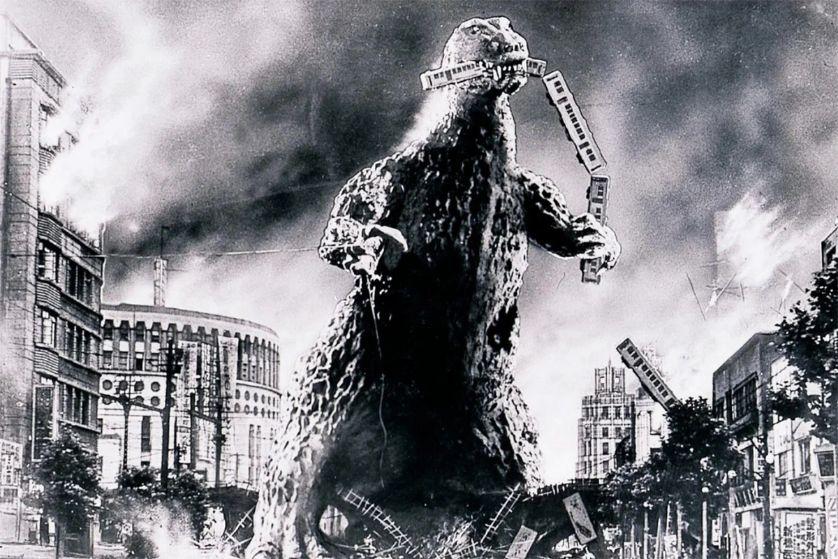 Кадр из фильма «Годзилла»