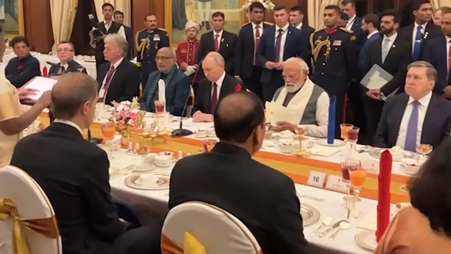 Моди присоединился к встрече Путина и президента Индии