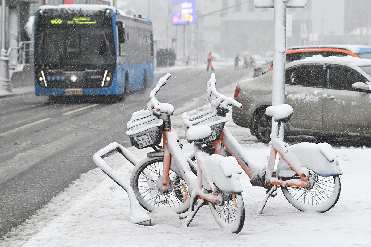 Снегопад в Москве, 27 апреля 2026 года
