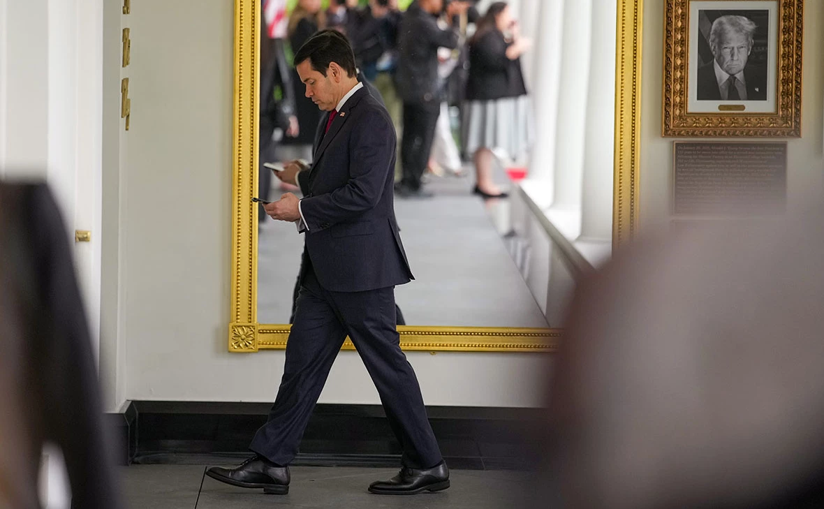 Andrew Harnik / Getty Images