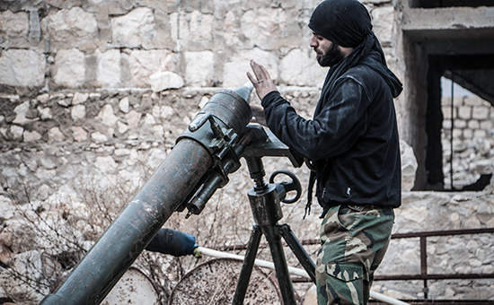 Сирийский повстанец в&nbsp;районе Алеппо. Архивное фото