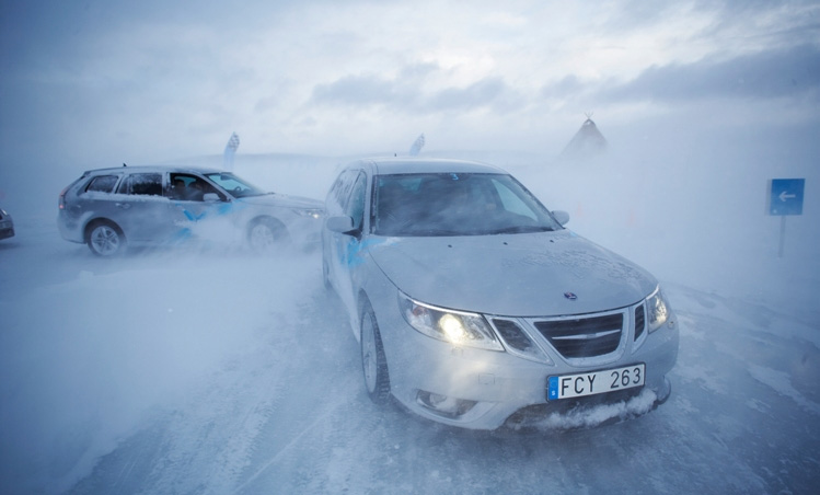 Saab проведет в Москве мастер-класс по экстремальному вождению