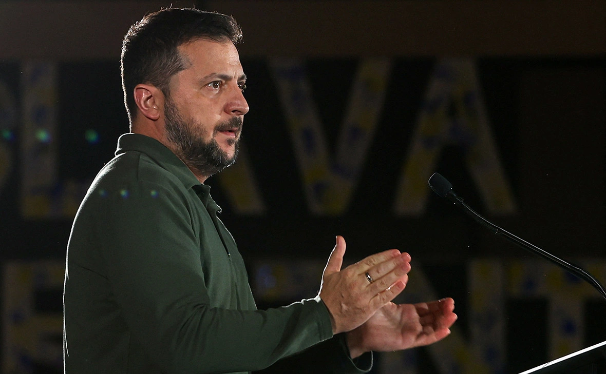 Carlos Osorio / Reuters