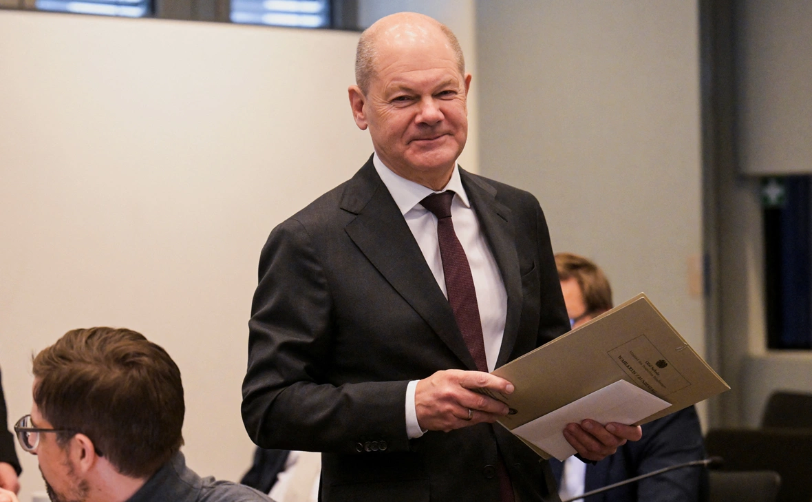 Fabian Bimmer / Reuters