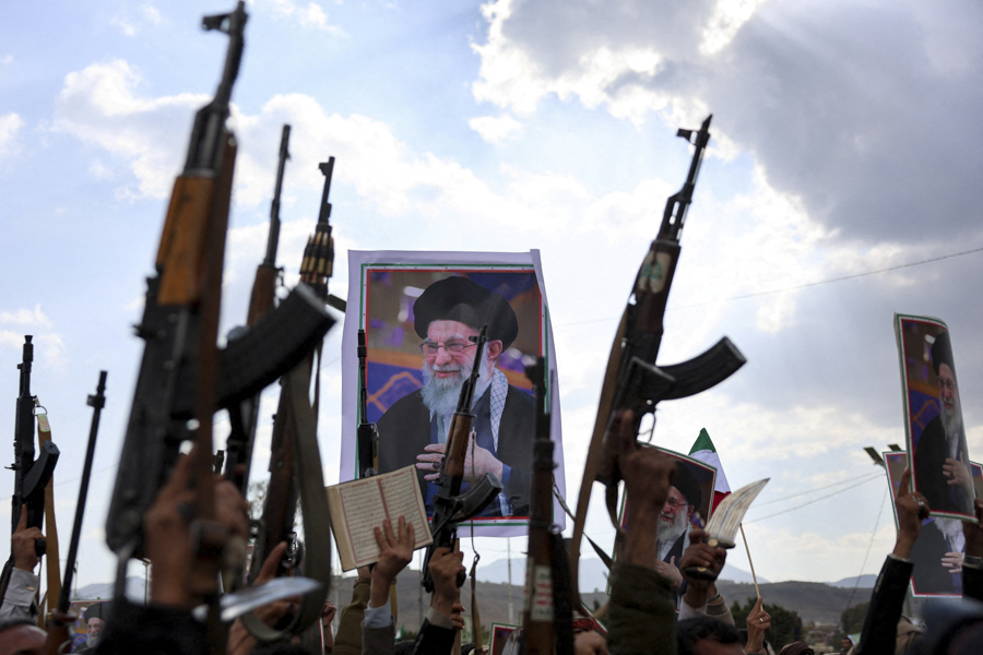 Khaled Abdullah / Reuters