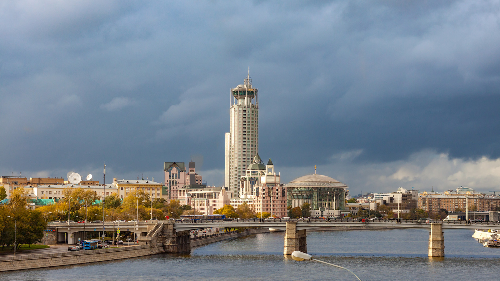 Новоспасский мост, Москва