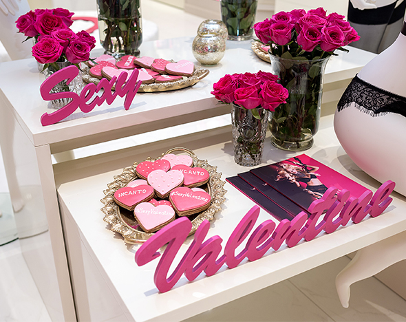 11 февраля в новом бутике Incanto в ТЦ «Атриум» представили коллекцию Sexy Valentine by Incanto
