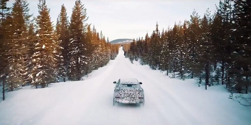 Кроссовер Lamborghini Urus испытали в зимних условиях