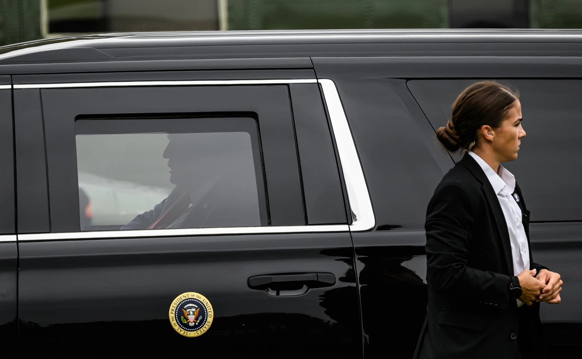 Leon Neal / Getty Images