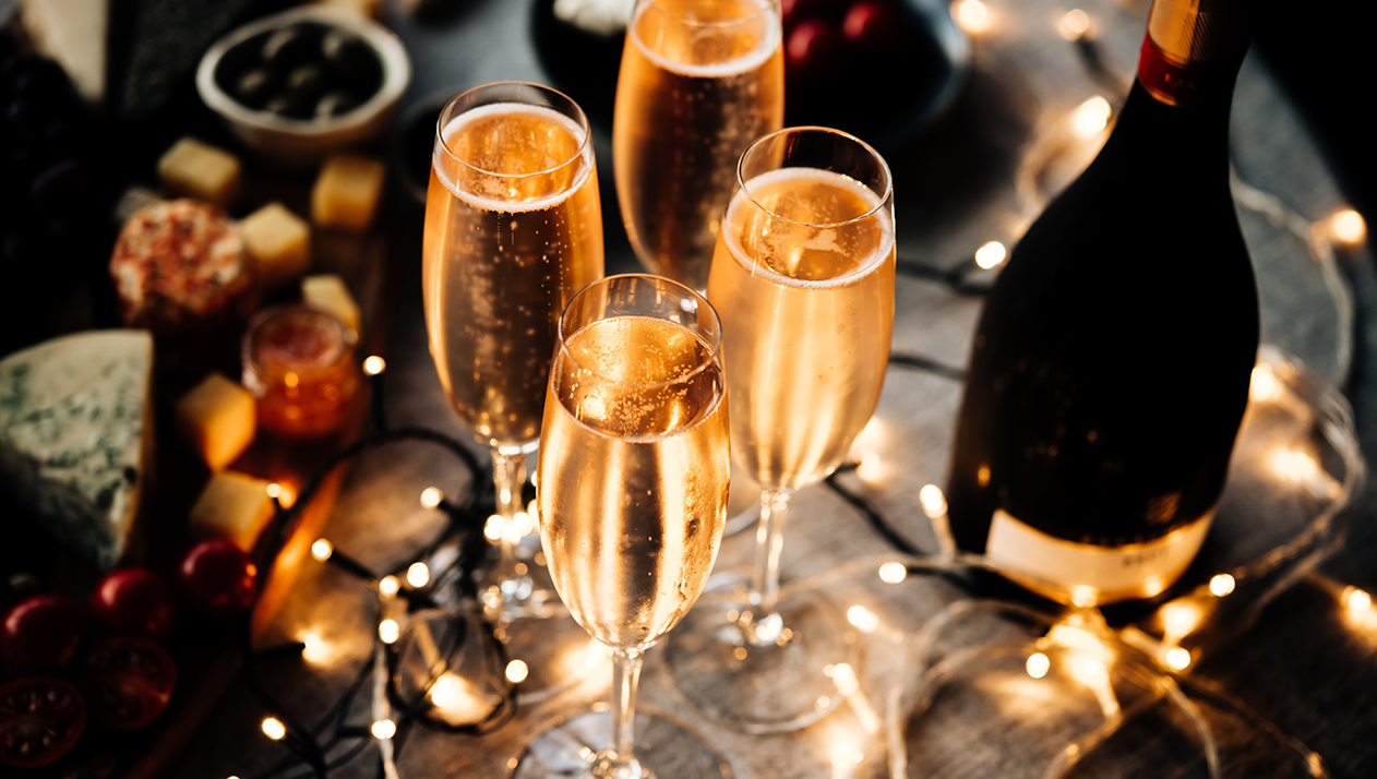 Правила сочетаний алкоголя и еды в новогоднюю ночь: советы врачей