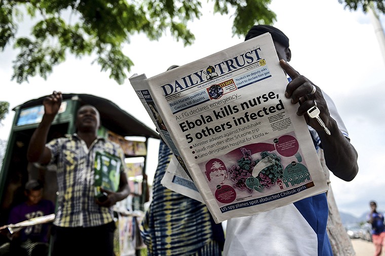 Лихорадка Эбола – главная тема для всех нигерийских газет. 