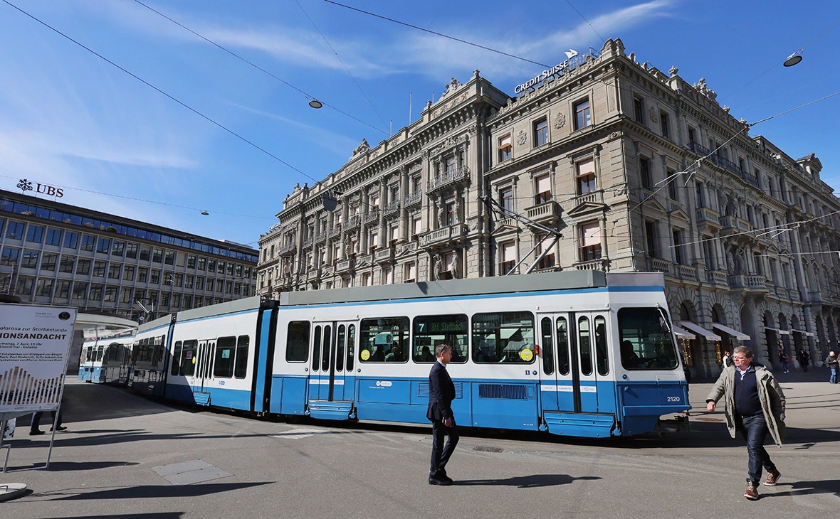 Denis Balibouse / Reuters