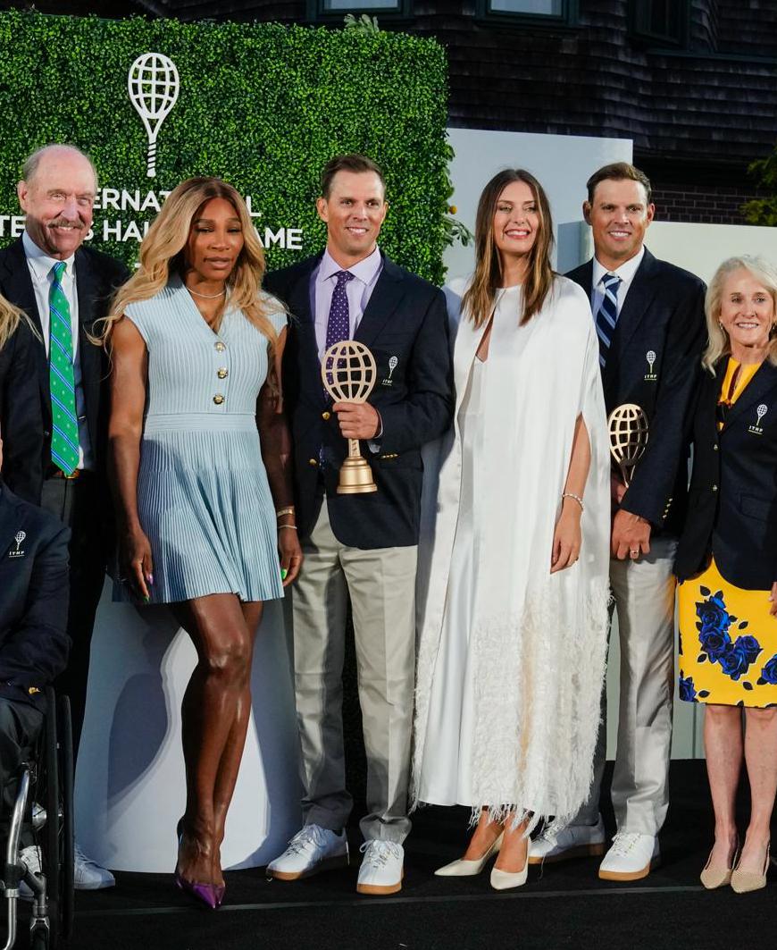 Фото: Joe Buglewicz / Getty Images for International Tennis Hall of Fame