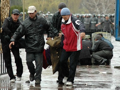 Чрезвычайное положение в Киргизии