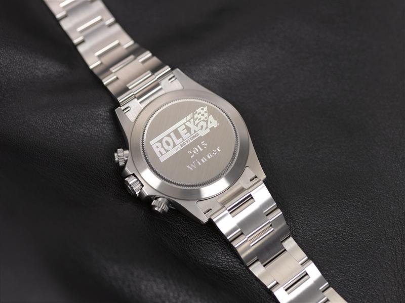 Часы Rolex Oyster Cosmograph Daytona со специальной гравировкой на задней крышке
