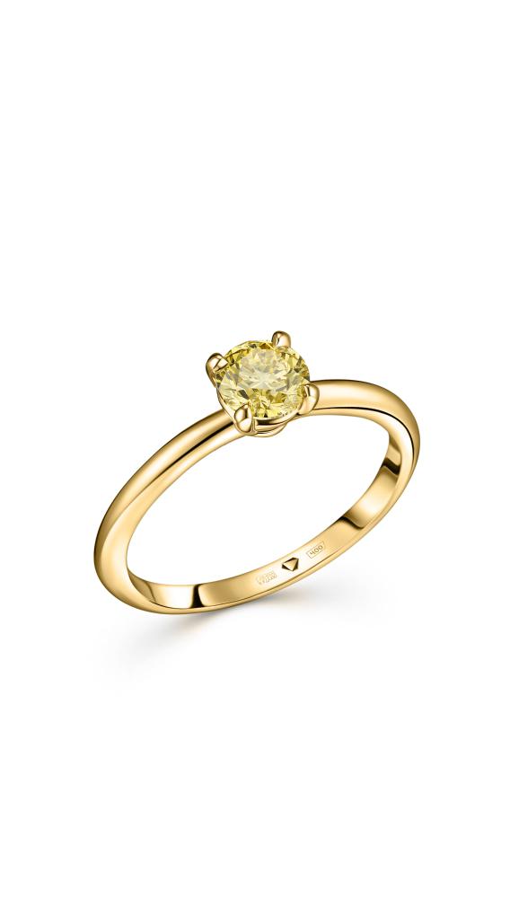 Кольцо из желтого золота с бриллиантами Alrosa Dimond, 591&nbsp;400 руб. (Alrosa Dimond)