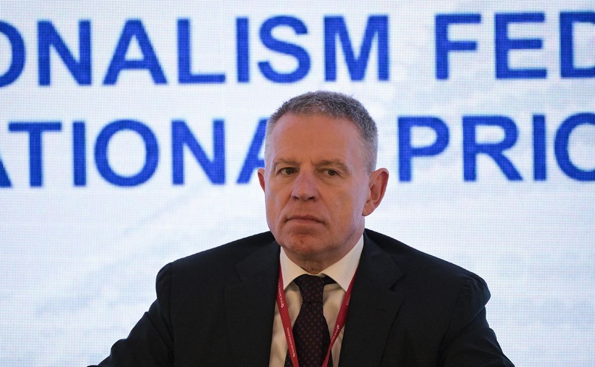 Андрей Комаров