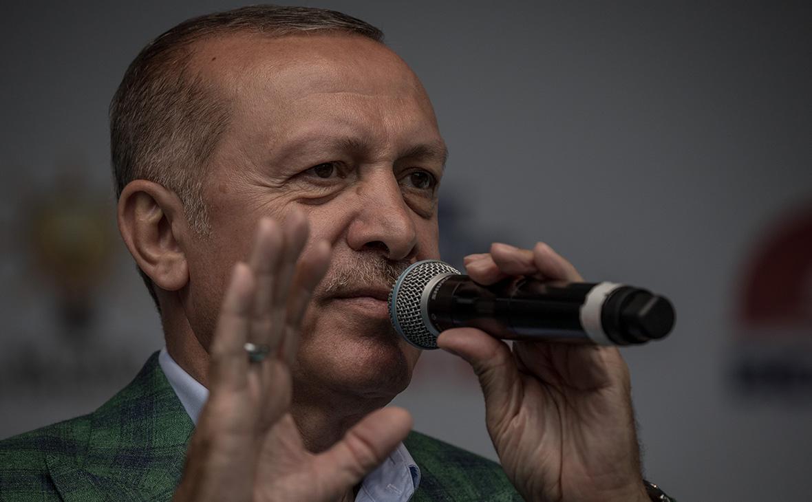 Эрдоган заявил, что встреча глав ЦРУ и СВР предотвратила эскалацию"/>













