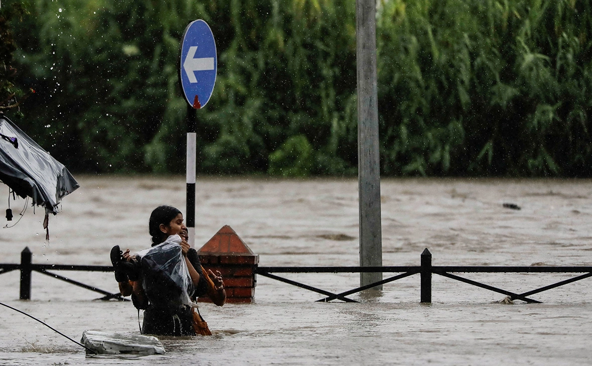 Navesh Chitrakar / Reuters