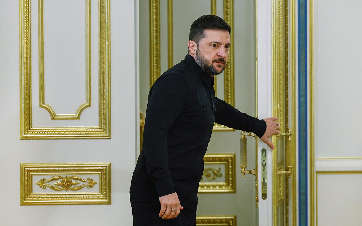 Зеленский поблагодарил Трампа и США после обвинений в неблагодарности