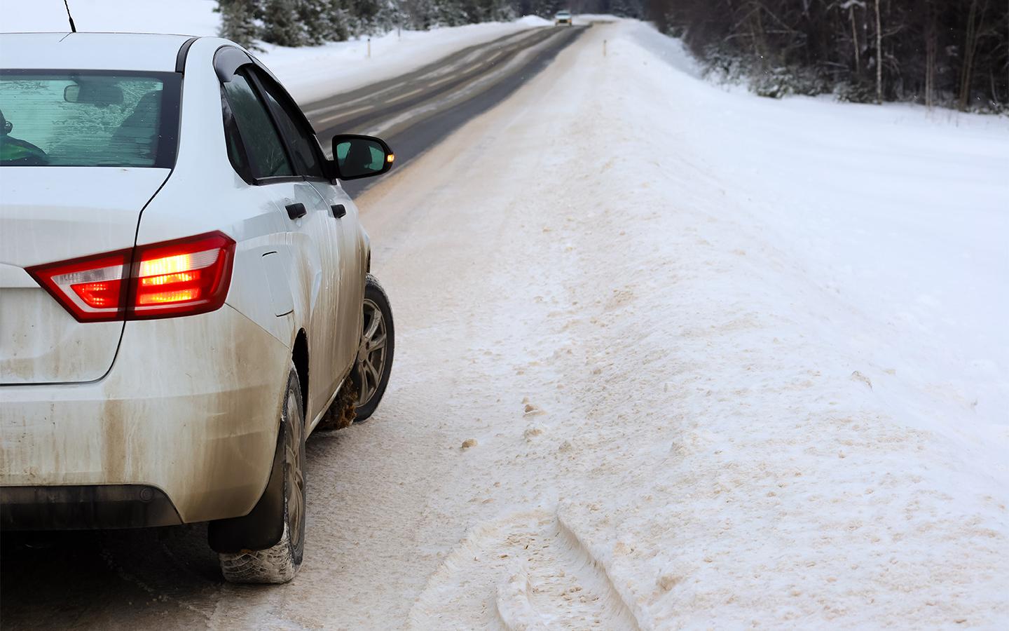 Вот как испытывали обновленную Lada Vesta при -30 °C. Результаты и видео