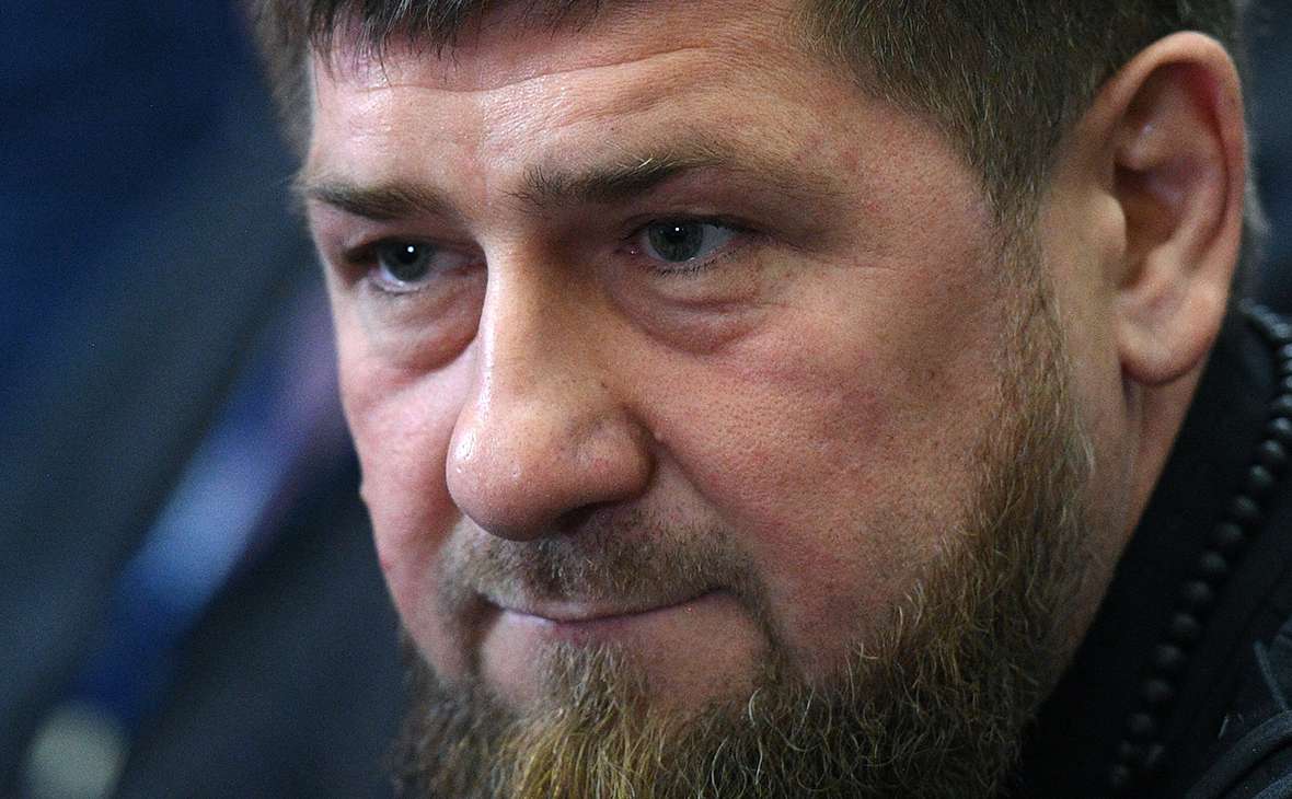 Кадыров обвинил СБУ в продаже данных добровольцев на Украине «за копейки»"/>














