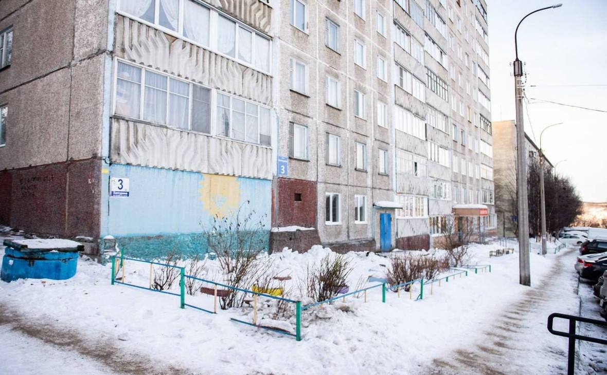 В Мурманской области запустят программу по ремонту дворов на 434 млн руб.