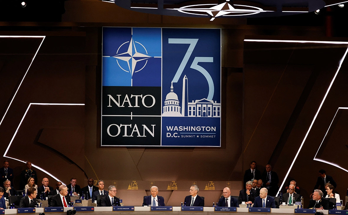 Evelyn Hockstein / Reuters