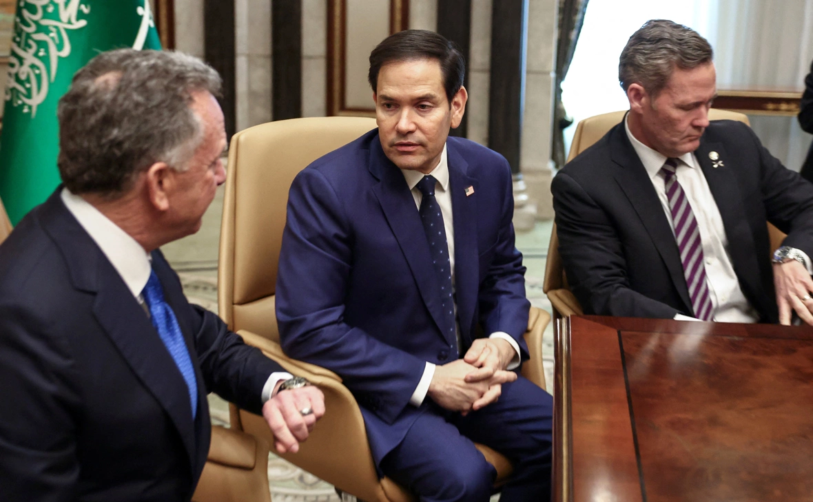 Evelyn Hockstein / Reuters