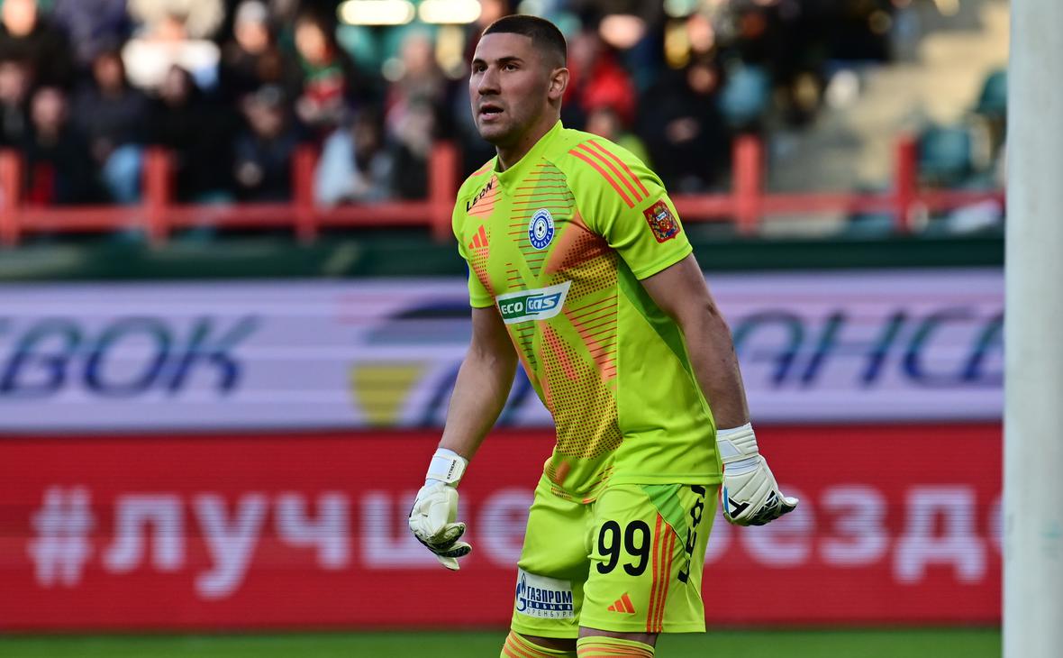 Вратарь &laquo;Оренбурга&raquo; Николай Сысуев