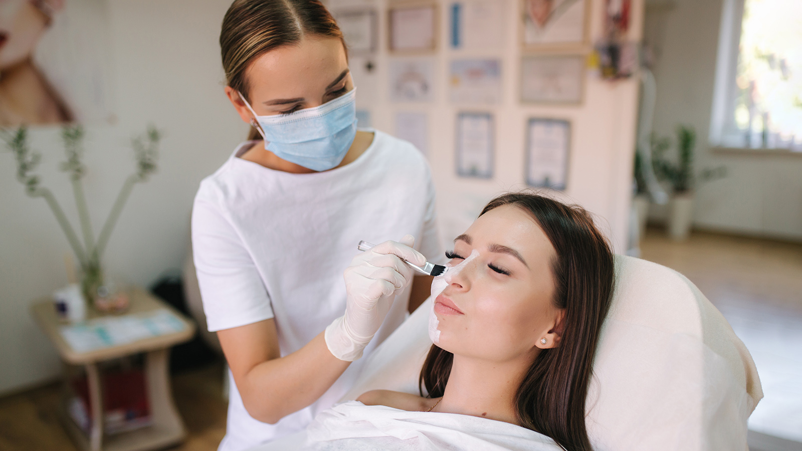 Сколько россиянки тратят на уход за собой. Сравните с вашими расходами