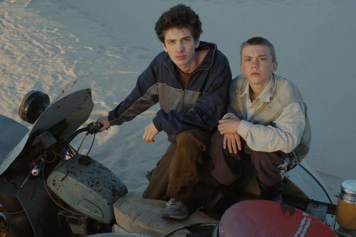 Кадр из фильма &laquo;Космос засыпает&raquo;