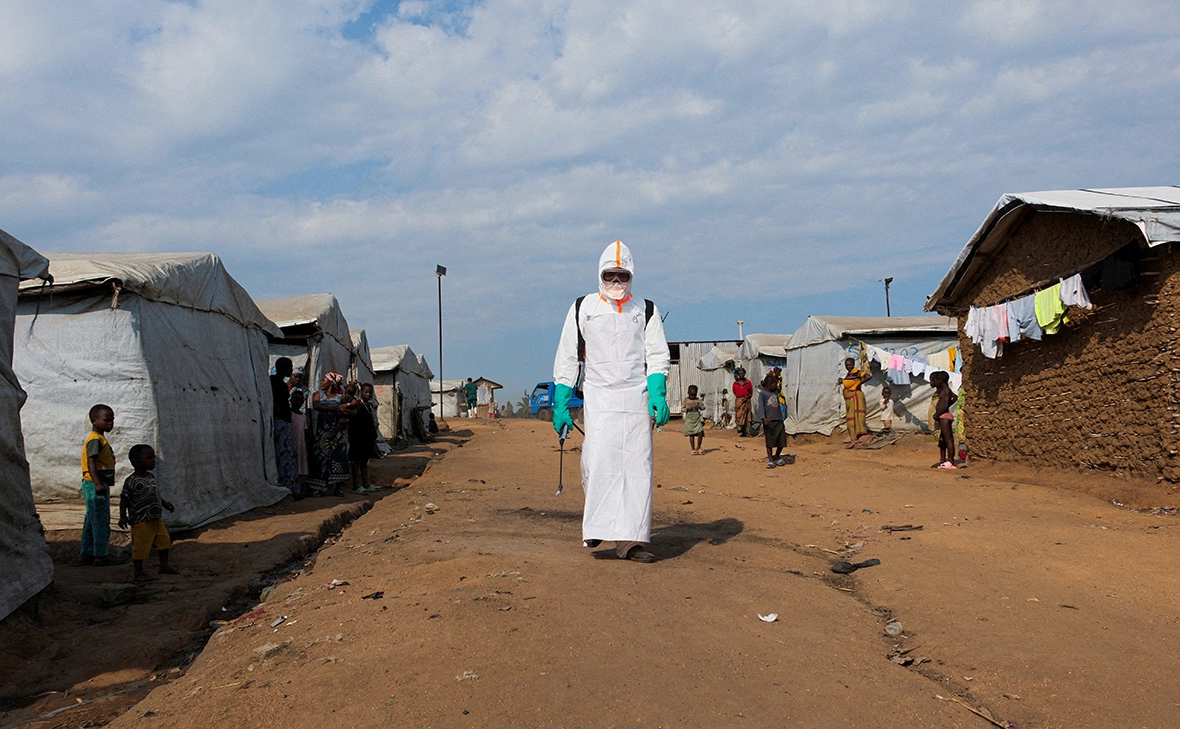 Gradel Muyisa Mumbere / Reuters