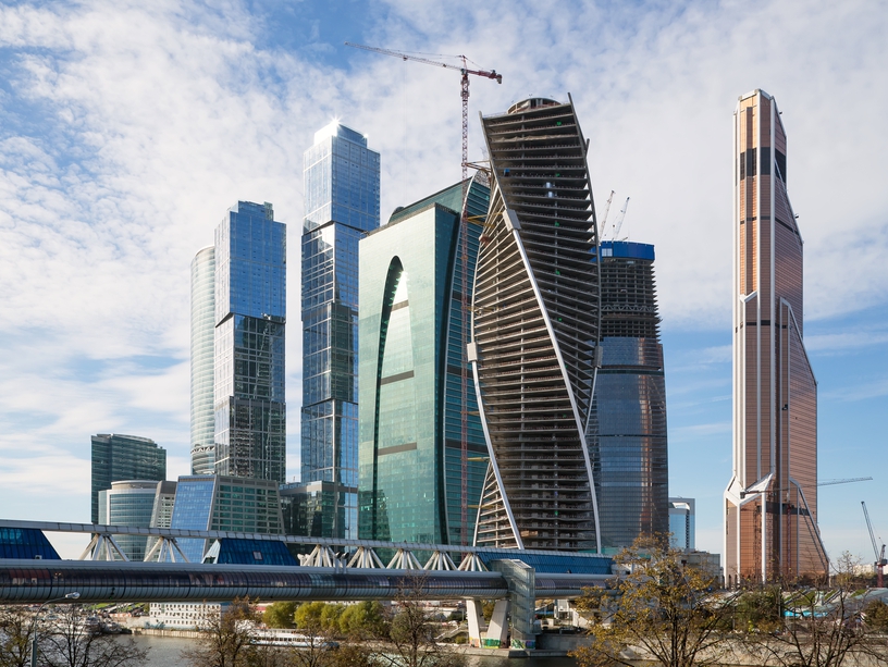 Сколько стоит квартира в москве в долларах продажа недвижимости в сан ремо