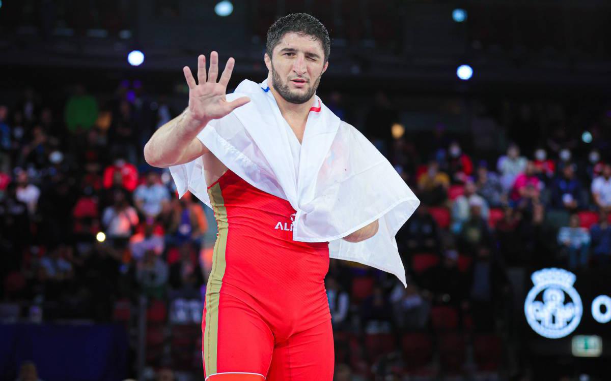 Чемпиону Олимпиады Садулаеву отказали во въезде в Румынию на ЧЕ
