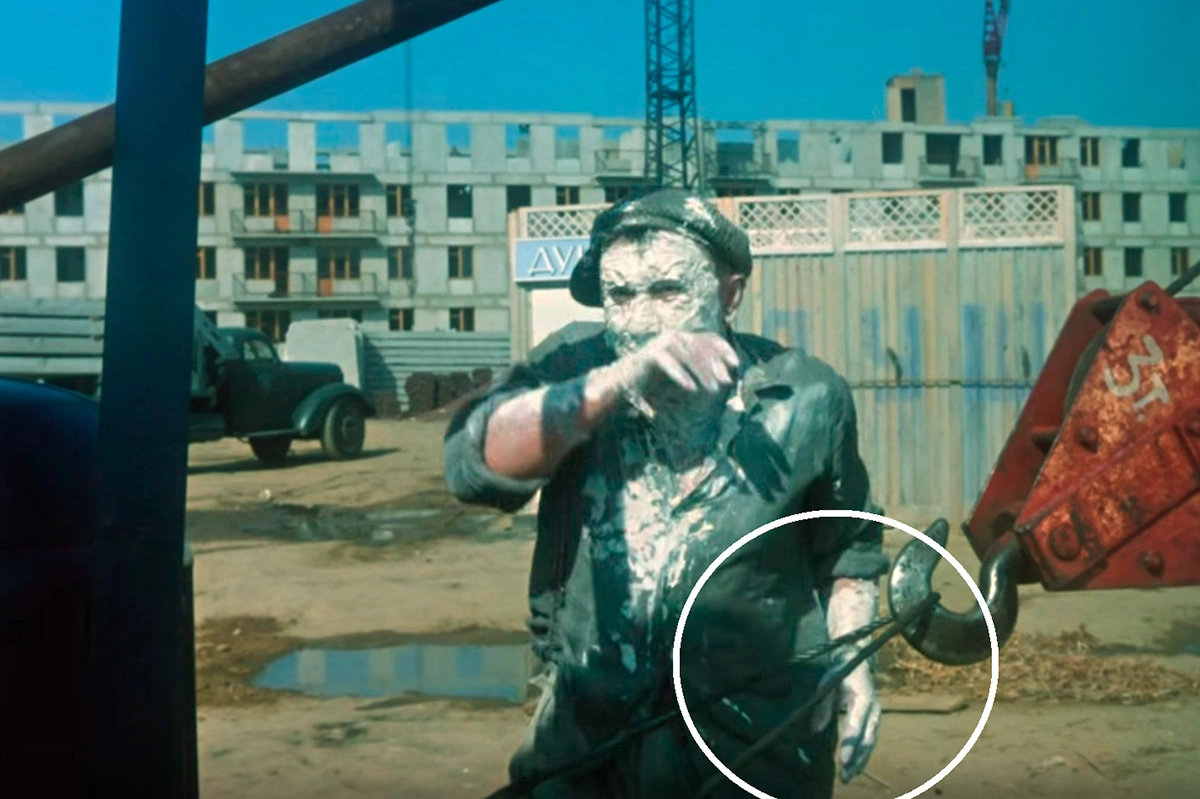 Кадр из фильма «Операция «Ы» и другие приключения Шурика»