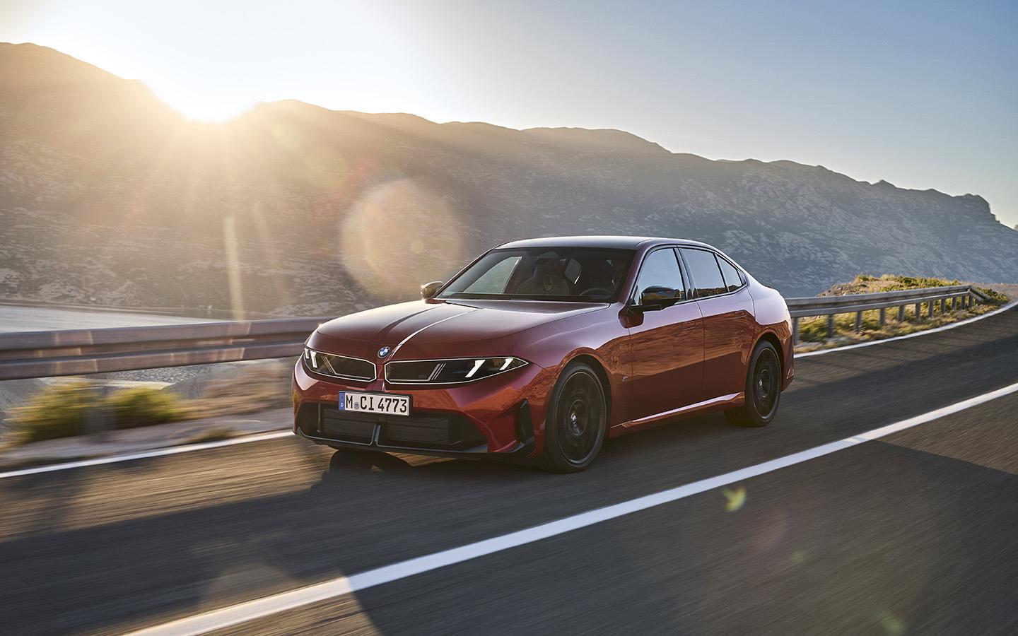 Дилеры назвали сроки появления в России и цены на новую BMW 3 Series