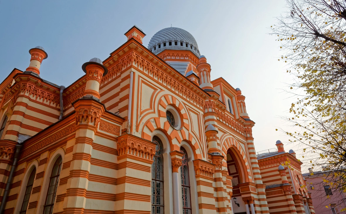 sebos / Shutterstock