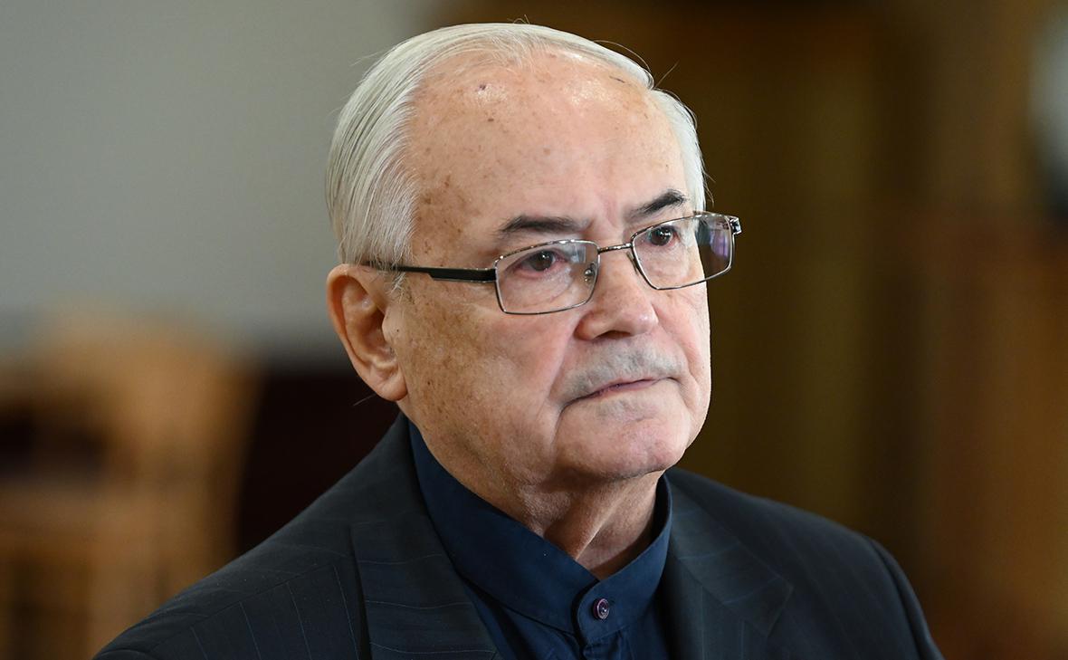 Umrl igralec Vsevolod Šilovski, znan po vlogah v filmih »Interdevočka« in »Vojaško-poljski roman«