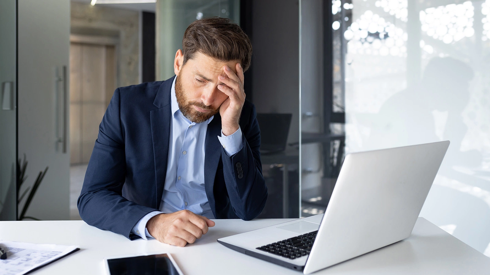 Россиян предупредили о рисках, связанных с переутомлением и стрессом