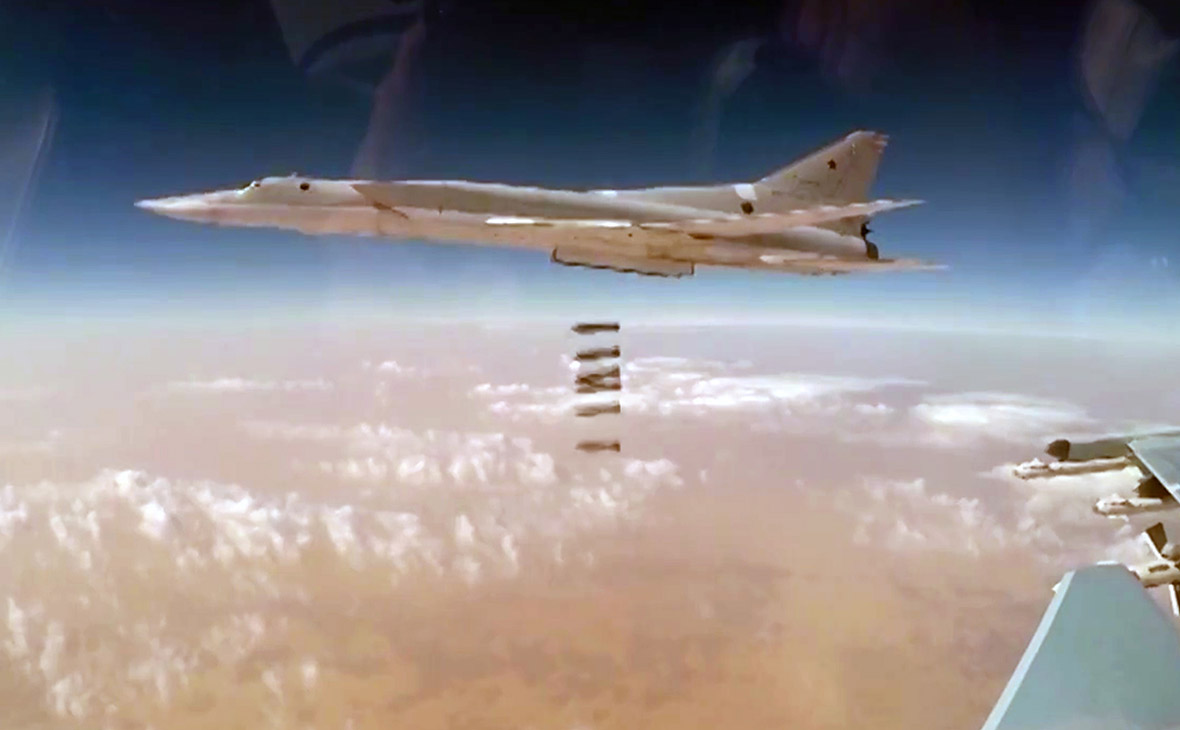 Самолет ВКС России. Удар по противнику в районе Абу-Кемаль
