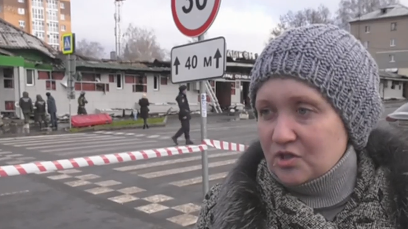 «Там били стекла, пытались выйти»: очевидцы — о пожаре в кафе в Костроме