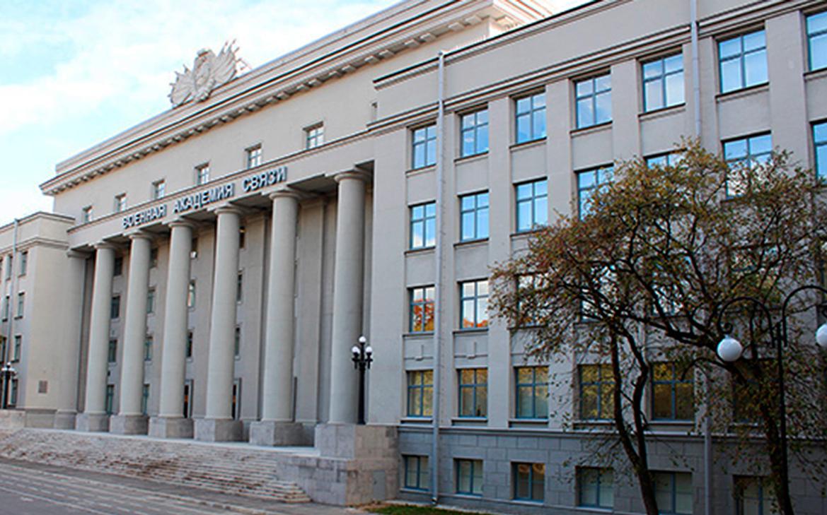 Военные назвали причину взрыва в академии связи в Петербурге