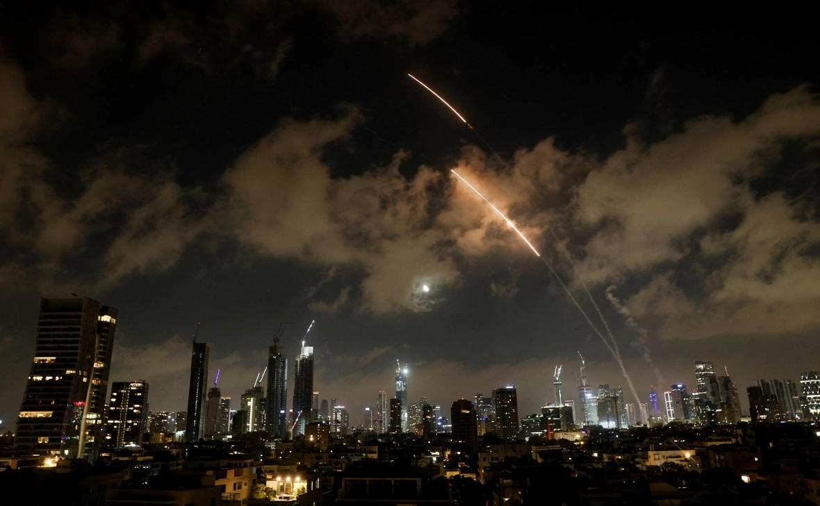 Violeta Santos Moura / Reuters